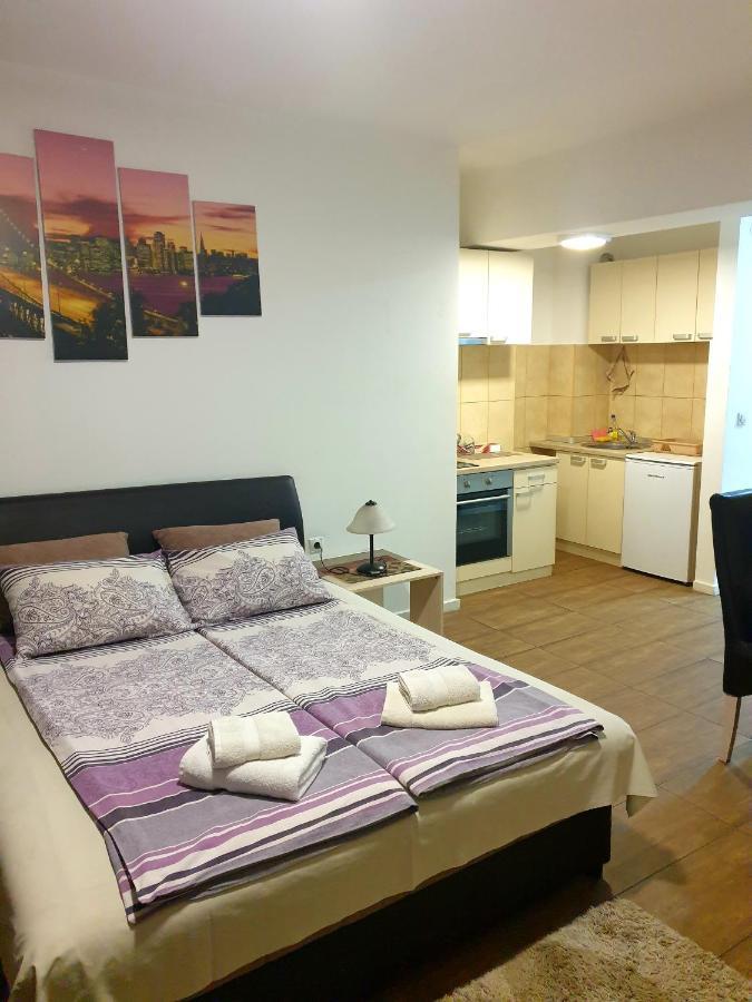 Laguna Apartman 2 นิส ภายนอก รูปภาพ