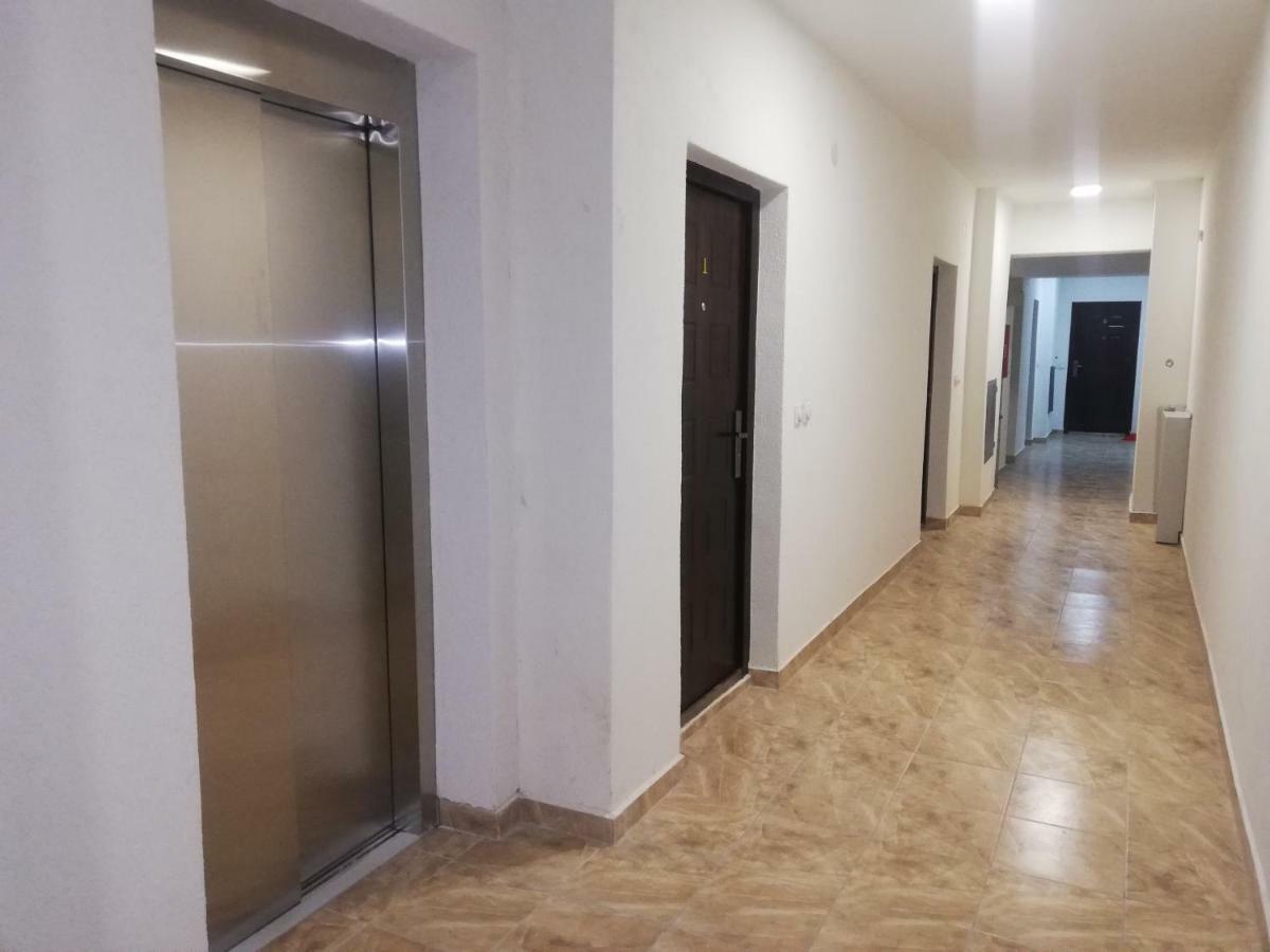 Laguna Apartman 2 นิส ภายนอก รูปภาพ