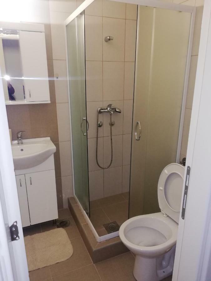 Laguna Apartman 2 นิส ภายนอก รูปภาพ